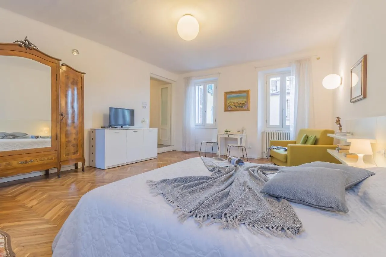 La Casa Di Rosa Apartment Varenna Italy